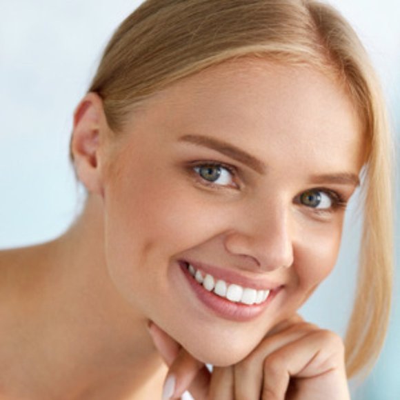 Meet your Posher, Carol - Picture 1 of 1